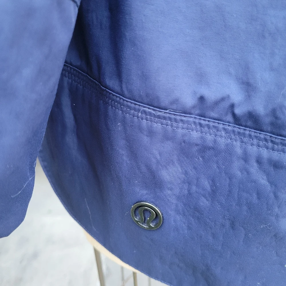 Lululemon Fo Drizzle Raincoat